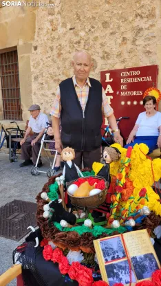 Foto 3 - La Residencia Latorre celebra su propio Domingo de Calderas