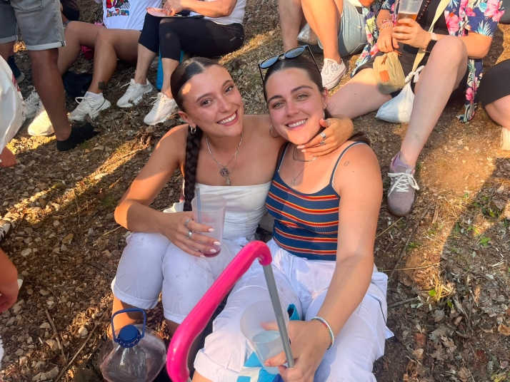 GALER&Iacute;A | La pradera en el Lunes de Bailas (II)