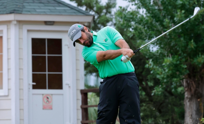 Berná pasa su primer corte en el Alps Tour 2026, pero acaba lejos de los mejores en el Alps de Andalucía