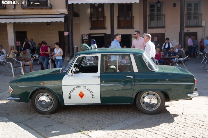Coches antiguos El Burgo