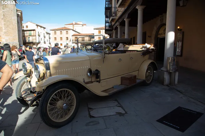 Coches antiguos El Burgo
