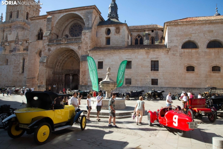 Coches antiguos El Burgo