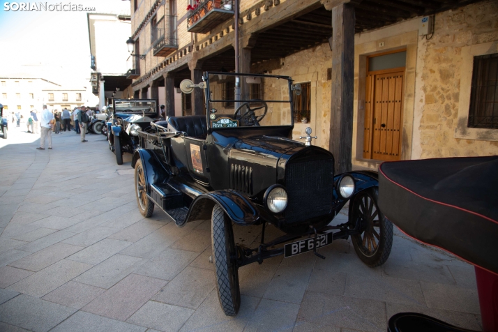 Coches antiguos El Burgo