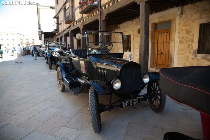 Coches antiguos El Burgo