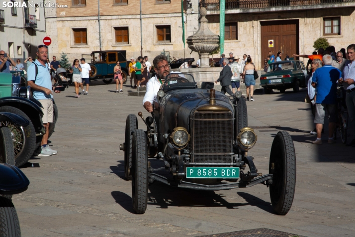 Coches antiguos El Burgo