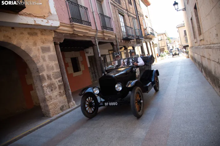 Coches antiguos El Burgo