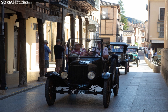 Coches antiguos El Burgo