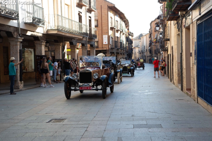 Coches antiguos El Burgo