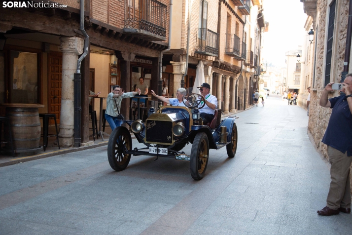 Coches antiguos El Burgo