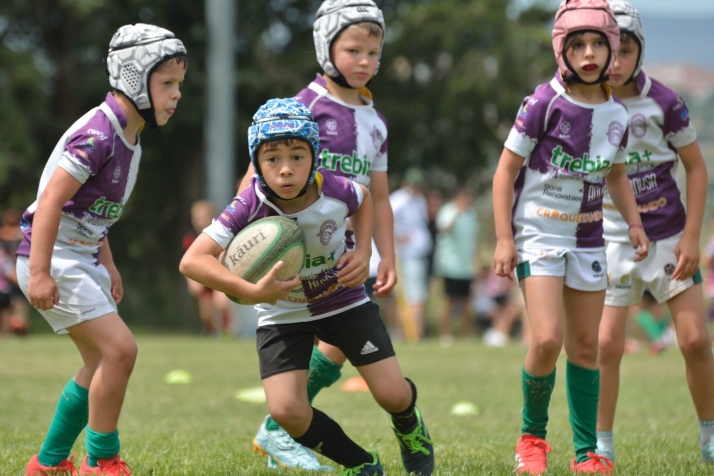 La Escuela Caja Rural de Rugby destaca entre canteras de España y Francia