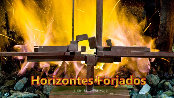 El hierro se transforma en poesía visual con la nueva muestra de Juan Luis Estévez