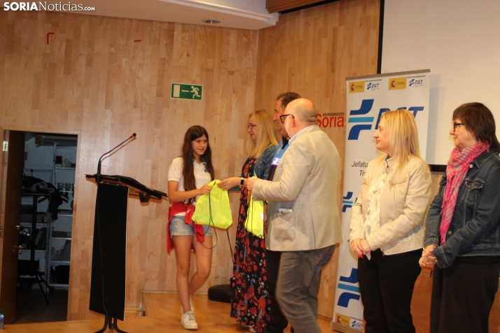En im&aacute;genes: Tr&aacute;fico premia a los mejores conductores del futuro