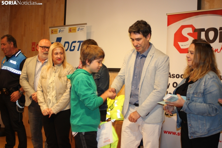 En im&aacute;genes: Tr&aacute;fico premia a los mejores conductores del futuro