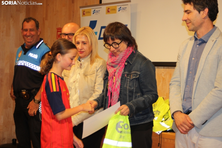 En im&aacute;genes: Tr&aacute;fico premia a los mejores conductores del futuro
