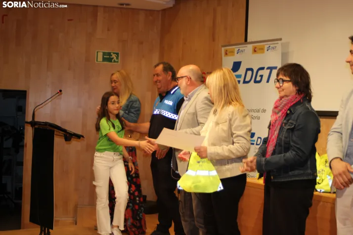 En im&aacute;genes: Tr&aacute;fico premia a los mejores conductores del futuro