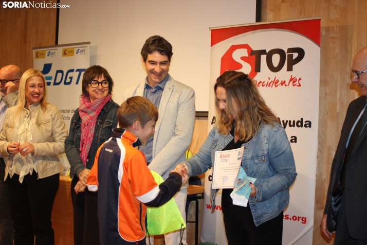 En im&aacute;genes: Tr&aacute;fico premia a los mejores conductores del futuro