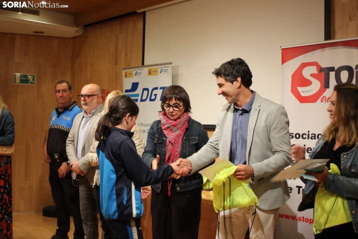 En im&aacute;genes: Tr&aacute;fico premia a los mejores conductores del futuro