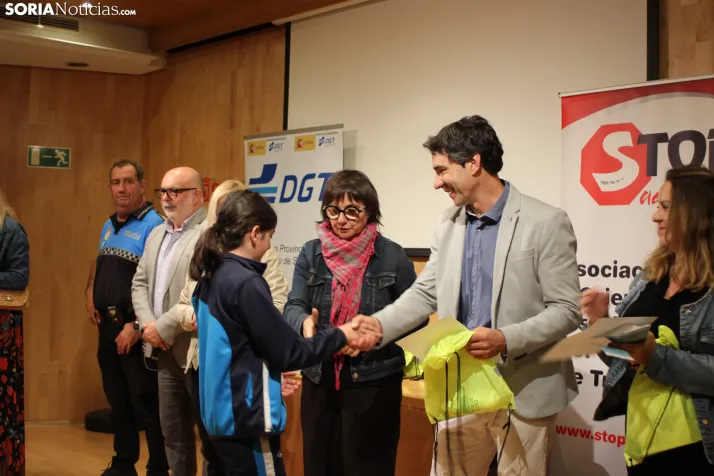 En im&aacute;genes: Tr&aacute;fico premia a los mejores conductores del futuro