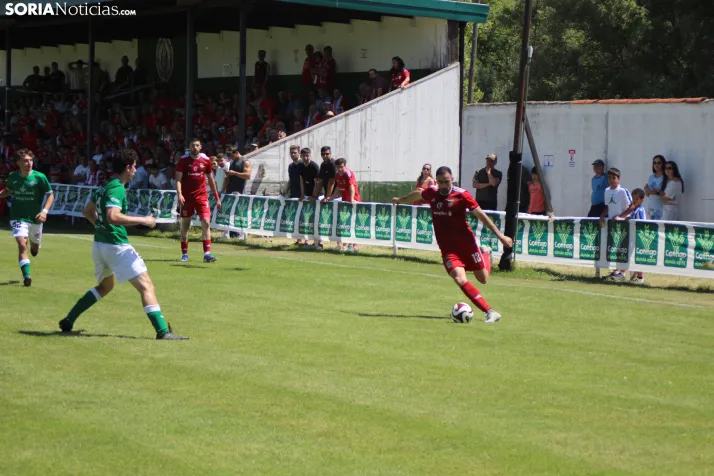 EN FOTOS | El San Jos&eacute; se queda a las puertas del ascenso a Tercera RFEF