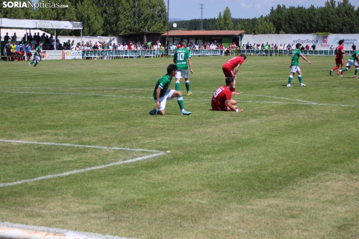 EN FOTOS | El San Jos&eacute; se queda a las puertas del ascenso a Tercera RFEF