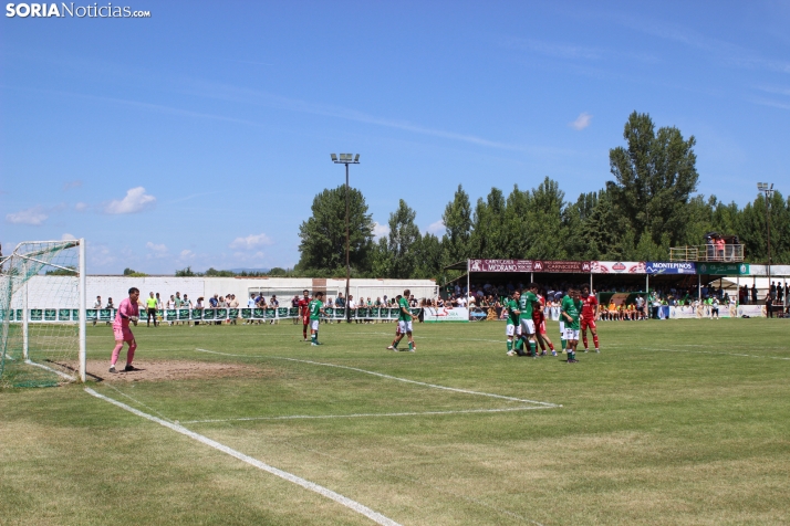EN FOTOS | El San Jos&eacute; se queda a las puertas del ascenso a Tercera RFEF