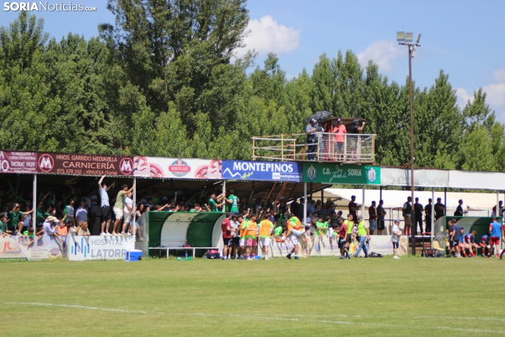 EN FOTOS | El San Jos&eacute; se queda a las puertas del ascenso a Tercera RFEF