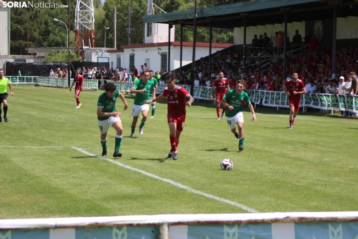 EN FOTOS | El San Jos&eacute; se queda a las puertas del ascenso a Tercera RFEF