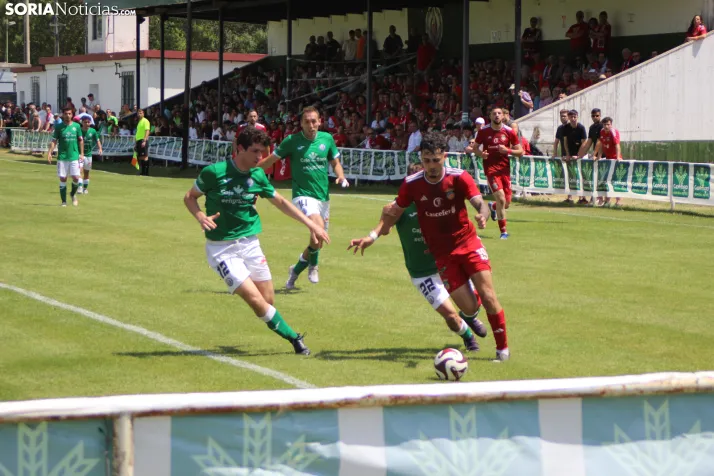 EN FOTOS | El San Jos&eacute; se queda a las puertas del ascenso a Tercera RFEF