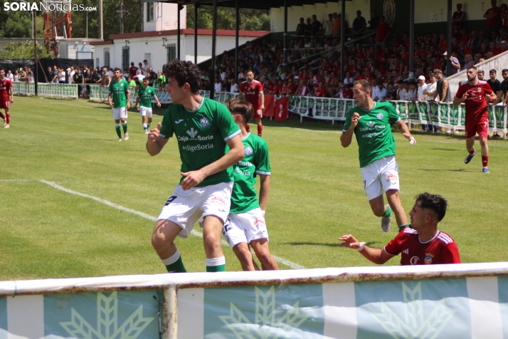 EN FOTOS | El San Jos&eacute; se queda a las puertas del ascenso a Tercera RFEF