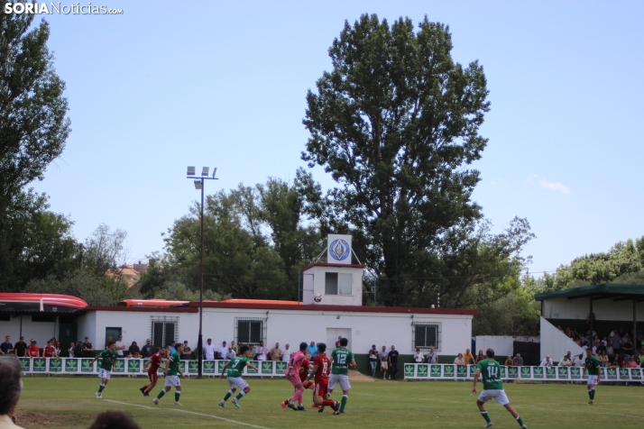 EN FOTOS | El San Jos&eacute; se queda a las puertas del ascenso a Tercera RFEF
