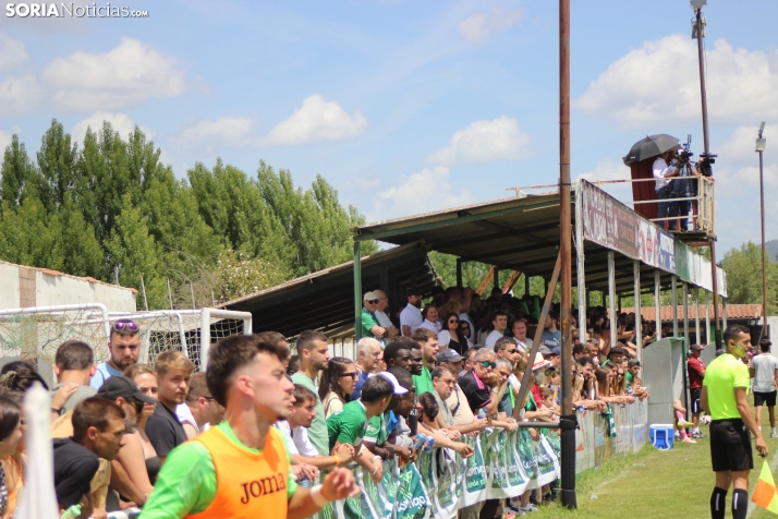 EN FOTOS | El San Jos&eacute; se queda a las puertas del ascenso a Tercera RFEF