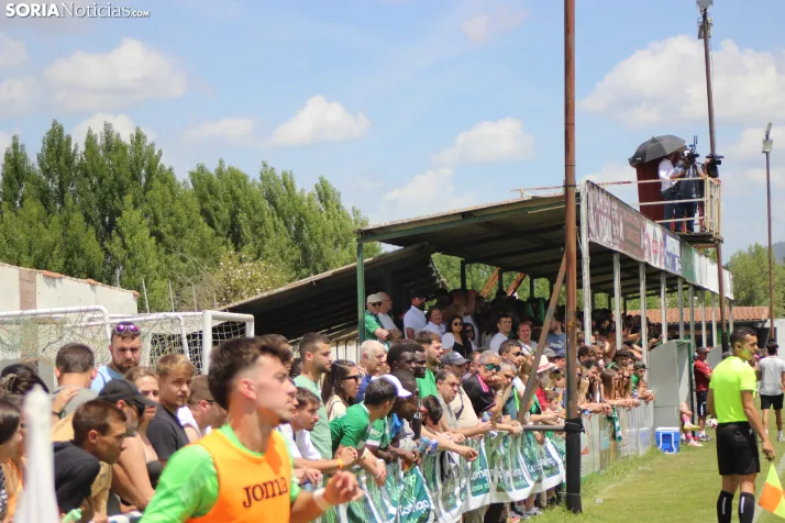 EN FOTOS | El San Jos&eacute; se queda a las puertas del ascenso a Tercera RFEF