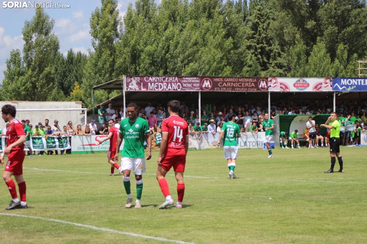 EN FOTOS | El San Jos&eacute; se queda a las puertas del ascenso a Tercera RFEF