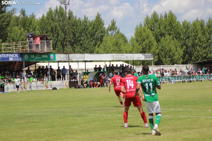 EN FOTOS | El San Jos&eacute; se queda a las puertas del ascenso a Tercera RFEF