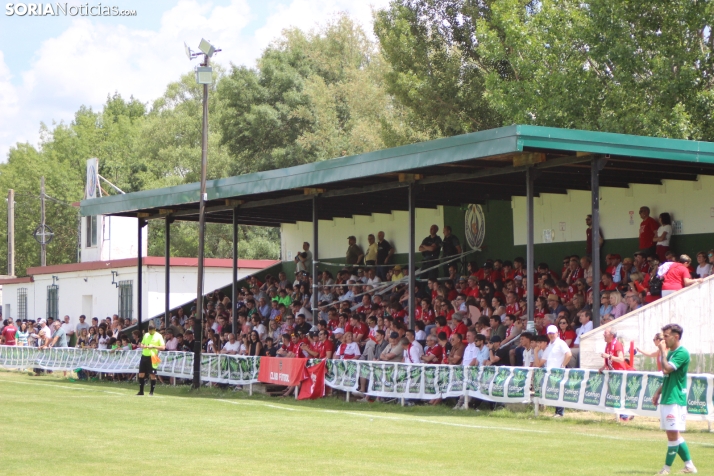 EN FOTOS | El San Jos&eacute; se queda a las puertas del ascenso a Tercera RFEF