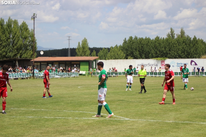 EN FOTOS | El San Jos&eacute; se queda a las puertas del ascenso a Tercera RFEF