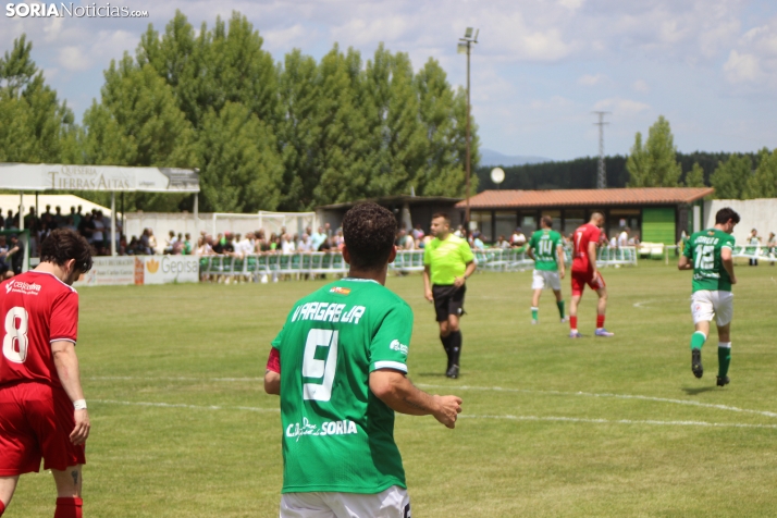 EN FOTOS | El San Jos&eacute; se queda a las puertas del ascenso a Tercera RFEF