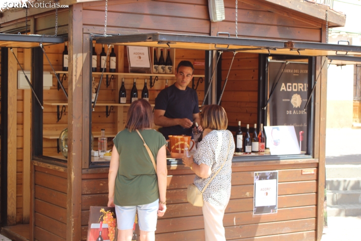 Fotos: San Esteban inaugura su Feria del Vino con caldos de primer nivel