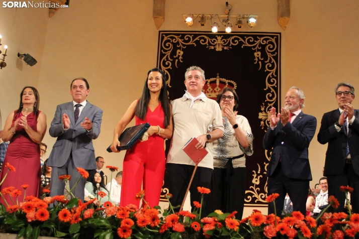 GALER&Iacute;A | Homenaje a los jurados y juradas antes del comienzo de las fiestas de San Juan 2026