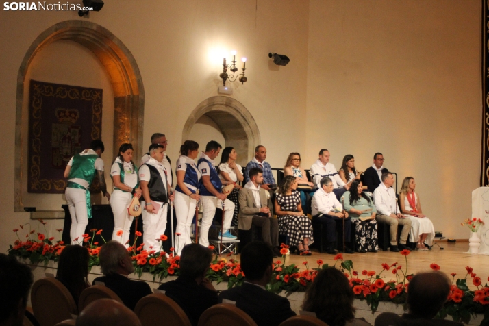 GALER&Iacute;A | Homenaje a los jurados y juradas antes del comienzo de las fiestas de San Juan 2026