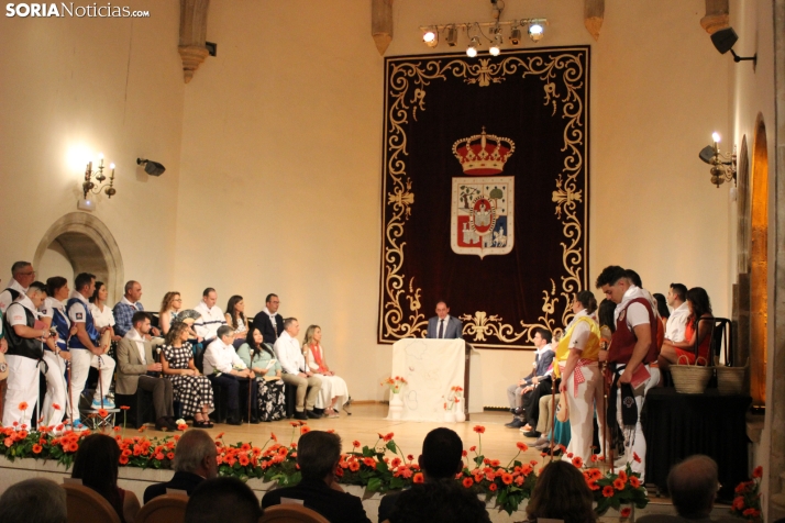 GALER&Iacute;A | Homenaje a los jurados y juradas antes del comienzo de las fiestas de San Juan 2026