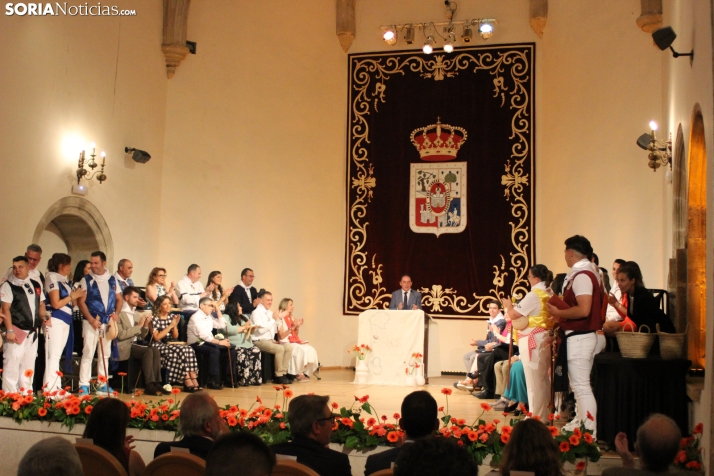 GALER&Iacute;A | Homenaje a los jurados y juradas antes del comienzo de las fiestas de San Juan 2026