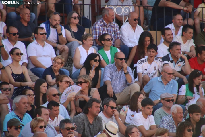 Una imagen de la primera de abono en San Benito. /Santos Gómez