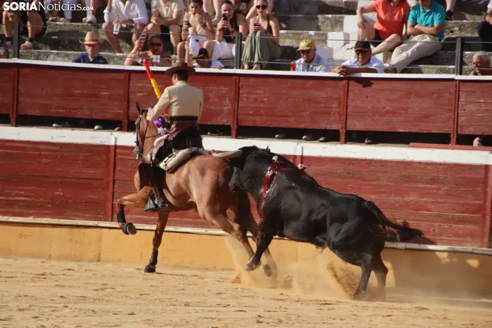 Una imagen de la primera de abono en San Benito. /Santos Gómez