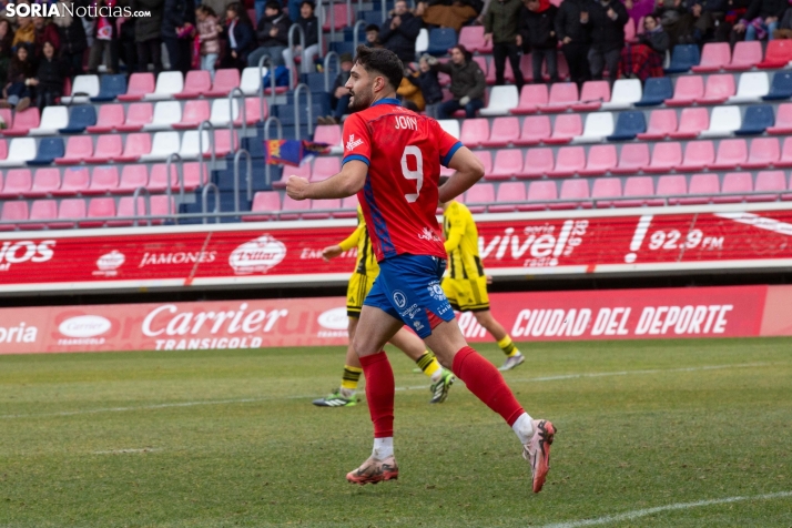 El Numancia sigue trabajando en la renovación de Jony
