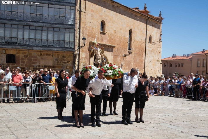 Lunes de Bailas 2026: Procesión