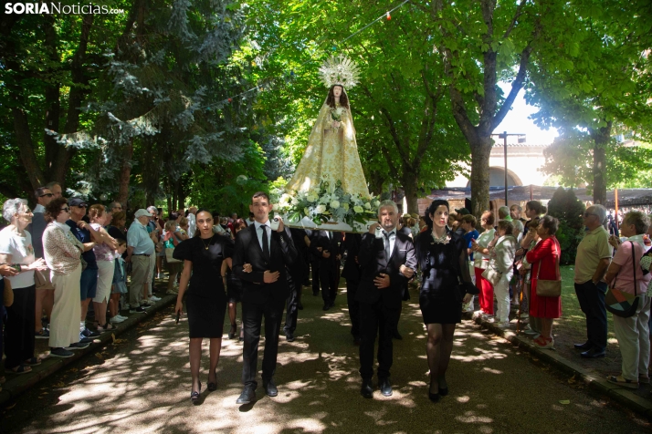 Lunes de Bailas 2026: Procesión