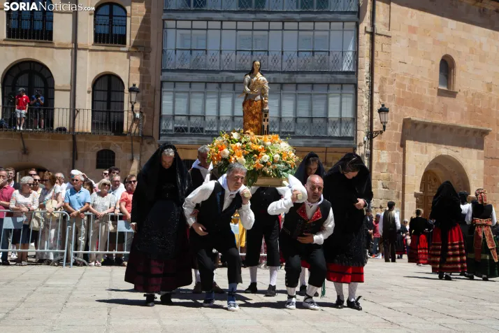 Lunes de Bailas 2026: Procesión
