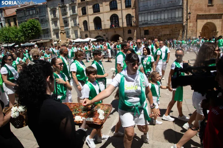 Lunes de Bailas 2026: Procesión