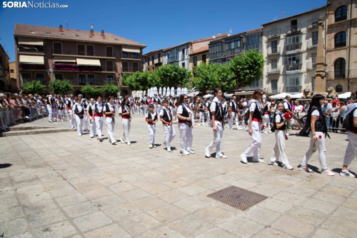 Lunes de Bailas 2026: Procesión